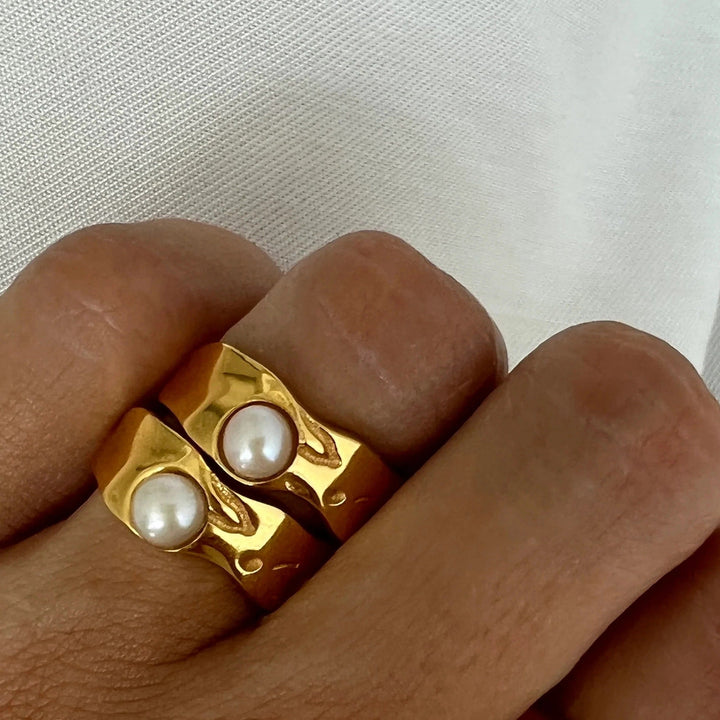 Elegant Natural Gold Pearl Ring